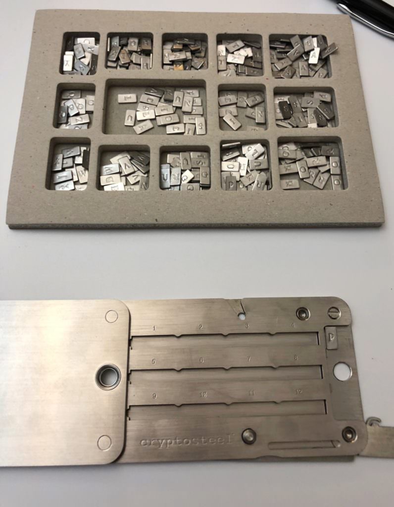 文字盤が同梱されている